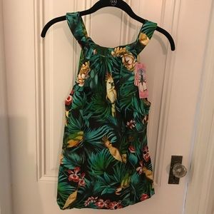Pinup Girl Harley Top Parrot Print, size L NWT